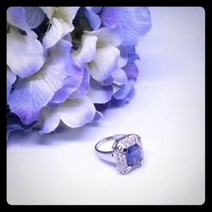 Women's tanzanite quartz cocktail ring